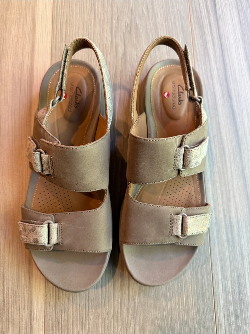 Clarks Women's Un Adorn Slingback Sandals Size 8